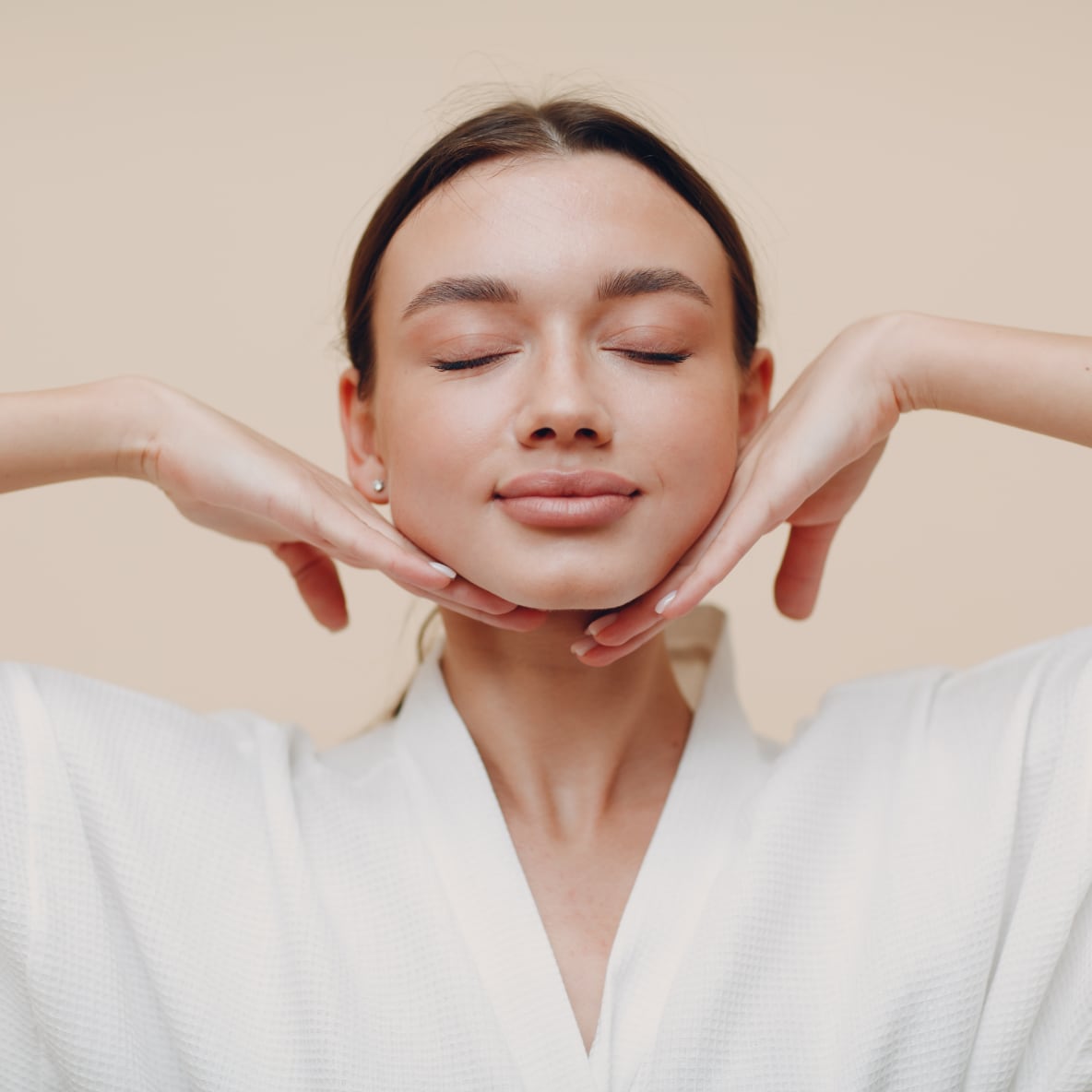 Imagen ilustrativa de armonización facial